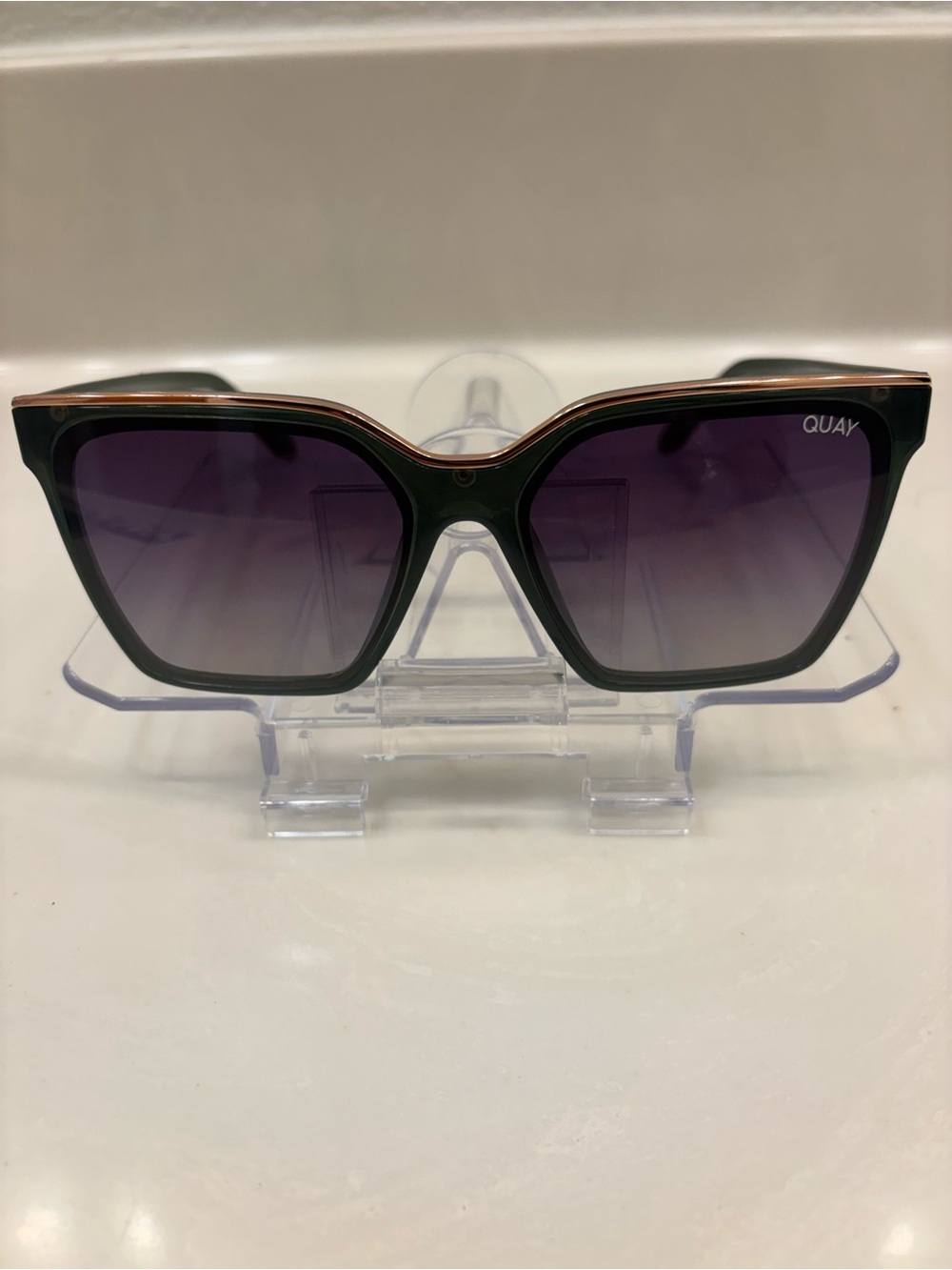 Quay Level Up Oversized Square Sunglasses Green Plastic Frame Gray Polarized - Picture 3 of 13